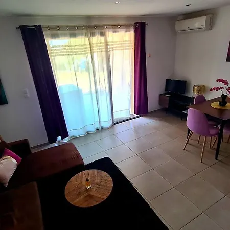 Caroline Apartamento